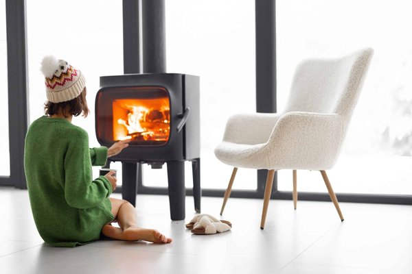 What's the Best Type of Fireplace for an Energy-Efficient Victorian Home Remodel?